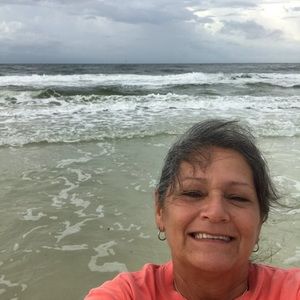 Meet your Posher, Cindy